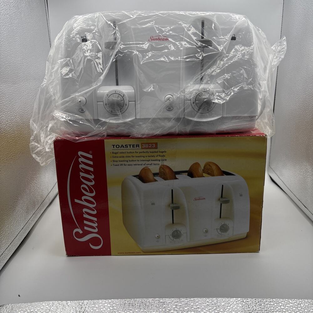 Sunbeam 3823 4-Slice Wide-Slot Bagel Toaster White